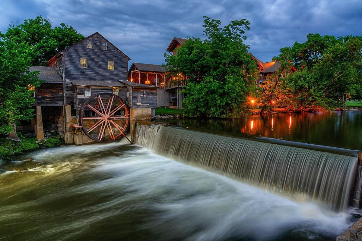 River Song, Near River, Hot Tub, Foosball, Wifi 1089 Free Tickets Each Paid Day, Dollywood And More Севьервилл Экстерьер фото
